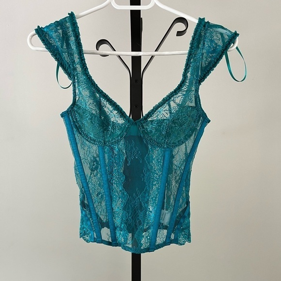 Lioness Tops - Lioness Some Like It Hot Lace Corset, Size 0 (AU 4), Colour Teal.